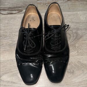 Bally Black patent leather Italian oxfords dress shoe